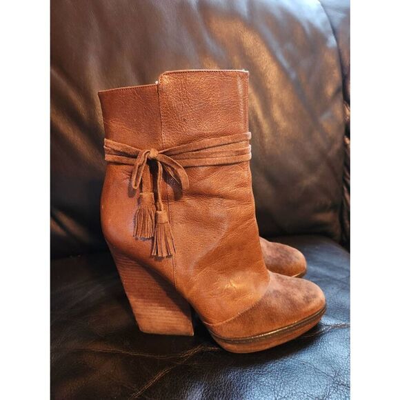Hinge SEATTLE designed platform wedge leather boots 9M - Picture 1 of 15